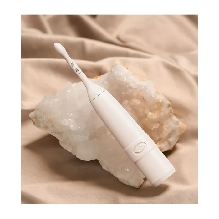 Celebrator Rechargeable Oscillation Stimulator Celebrator Female Sex Toys