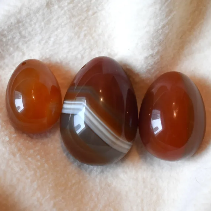 WAANDS Red Carnelian Yoni Egg Vibrators