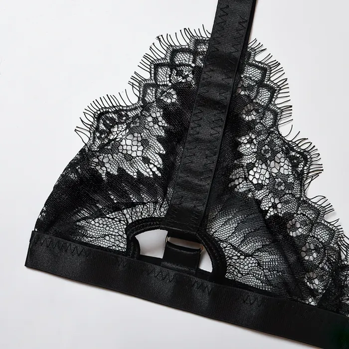 EVEs SECRETS Female Sex Toys Womens Erotic Hollow Out Underwear Female Unlined Lace Bra Lingerie Set