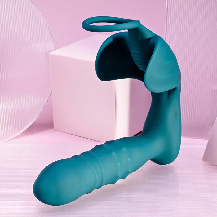 EVOLVED PLAYBOY BRING IT ON Female Sex Toys