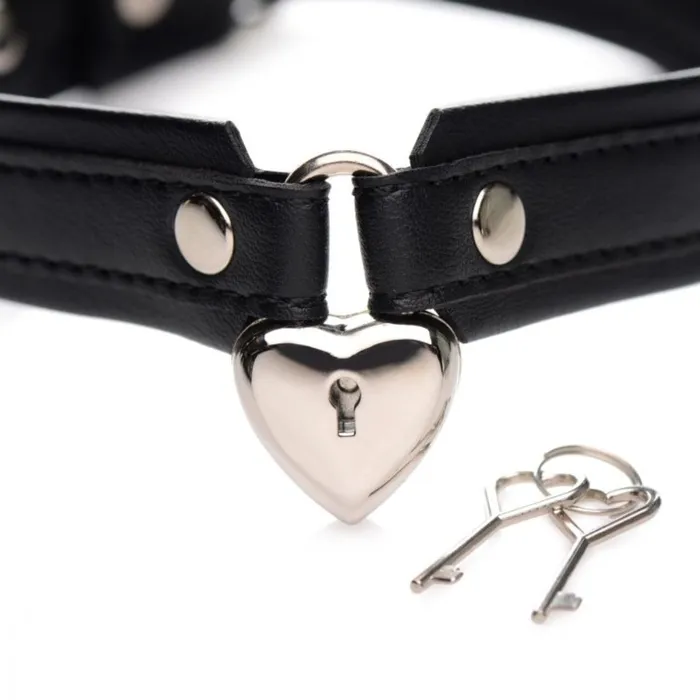 Strict Female Sex Toys Strict Locking Heart Collar with HeartShaped Lock Adjustable PU Leather 2 Keys Included