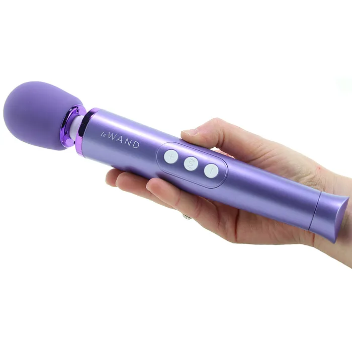 Female Sex Toys Le Wand Le Wand Petite Massager in Violet Female Sex Toys Le Wand Le Wand Petite Massager in Violet