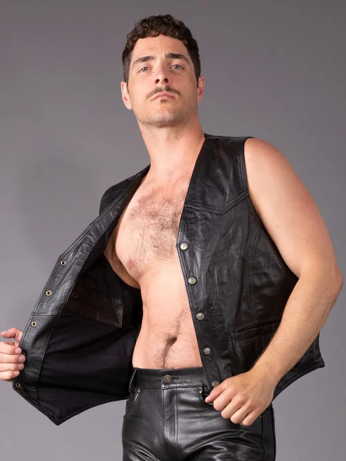 HonourSkintwocom Restraints Classic Leather Waistcoat