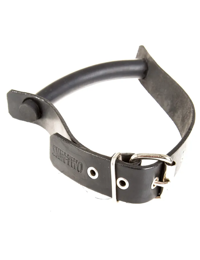 Restraints HonourSkintwocom Leather Strap Rod Gag Restraints HonourSkintwocom Leather Strap Rod Gag