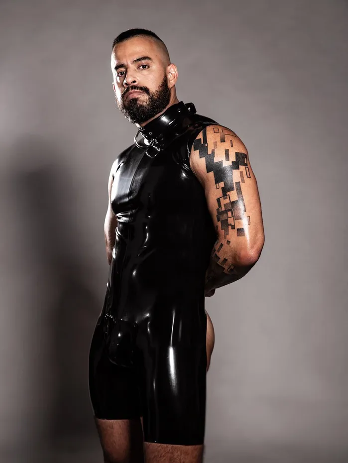 Vibrators REGULATION Locking Collar Suit
