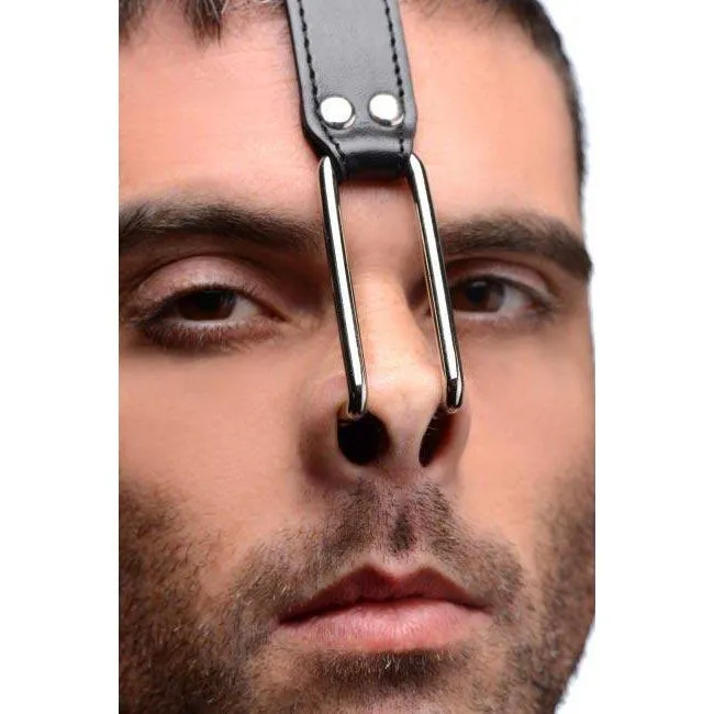 Master Series Leather Collar with Nose Hooks Restraints